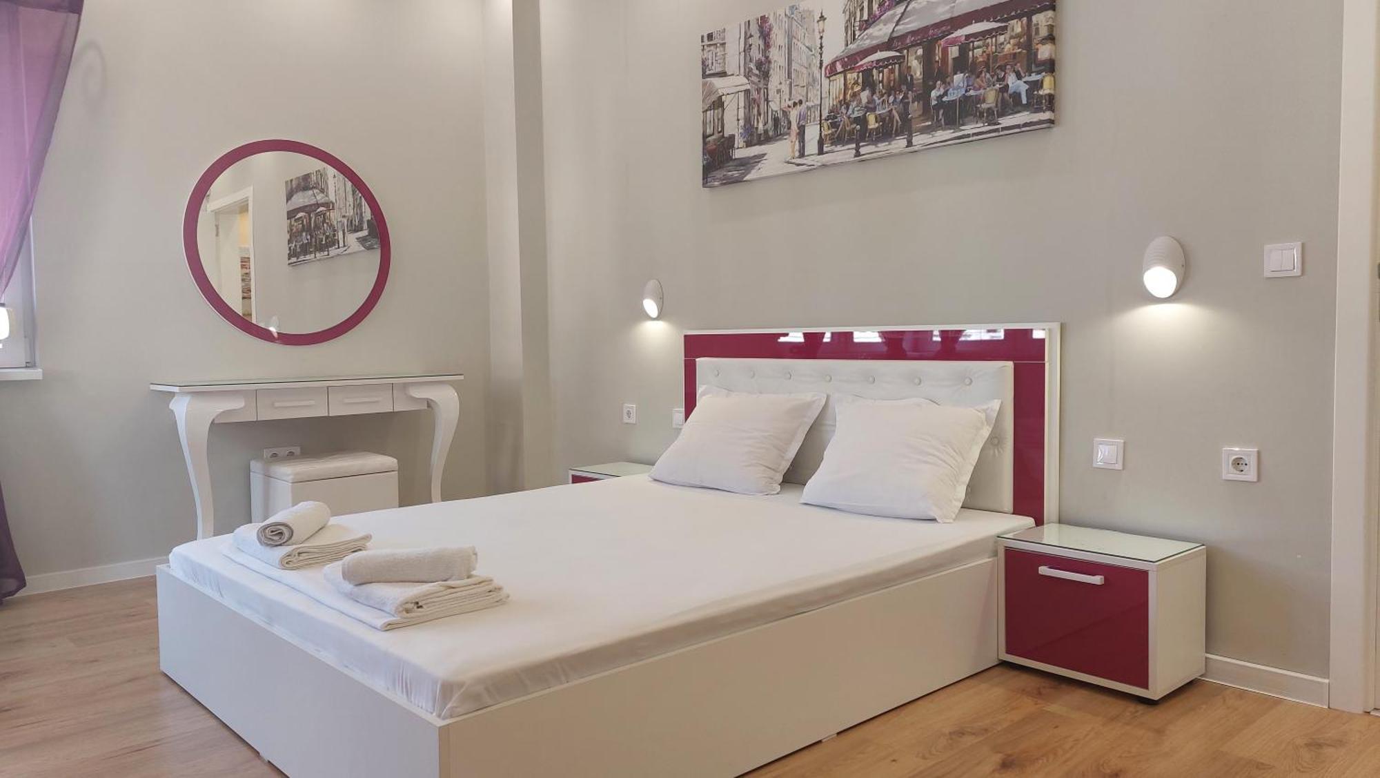 דירה Pink & Blue - 2bdr With Balcony - Wi-fi וארנה